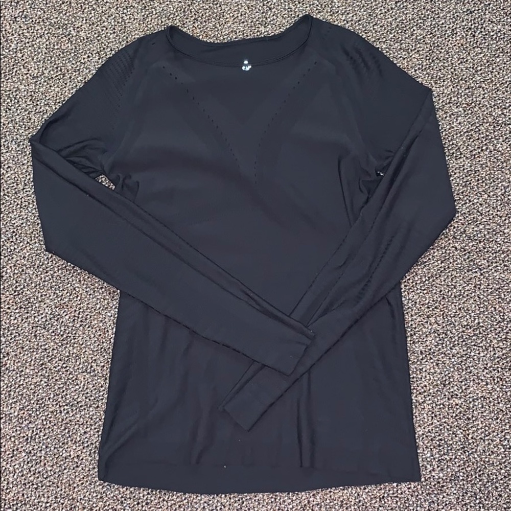 Lulu lemon workout shirt
